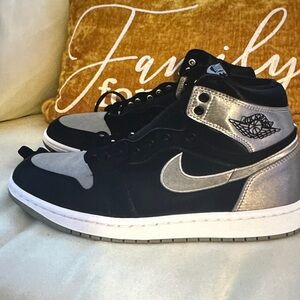 Women Nike Jordan 1 Retro High Satin Shadow
